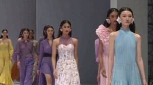 Nonton Streaming Jakarta Fashion Week x Mandiri Private Present Tribute to Barli Asmara Online Download Full Episode Sub Indo - RCTI+