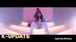 Kolaborasi Maut Chungha & Rich Brian