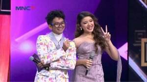 WADUHH!!! Rizki Ditantang Foto Bareng Tiara dan Harus di Upload