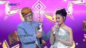 Ibunda Gita tak kuat menahan tangisnya saat Video Call Dengan Gita - Kontes KDI 2020