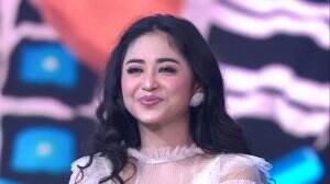 Dewi Perssik Mewek Kangen Bang Ipul - Kilau DMD Ratu Casting Eps 15