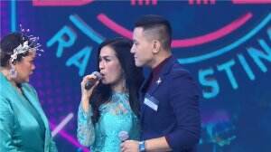 Waduh! Gara - Gara Arnold Ratu dan Iis Dahlia Berantem