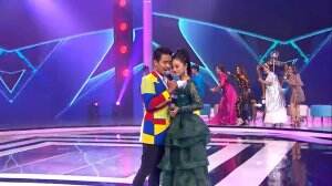 Romantis Banget Penampilan Duo Hara