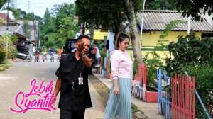 Lagi Asyik Jelasih Eh Malah Ilang - Lebih Syantik Eps. 25