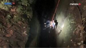 Dramatis! Ini Aksi Penyelamatan Warga Terjun Di Jurang