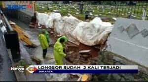 Tergerus Air Kali, Tembok Pembatas Makam di TPU Kemanggisan Ambrol Akibat Longsor