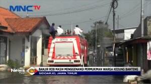Banjir Rob Masih Rendam Pemukiman di Sidoarjo