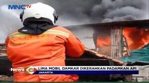Menjerit Histeris Kebakaran Di Permukiman Padat