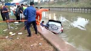 Mobil Tercebur di Kalimalang, Balita 3 Tahun Belum Ditemukan