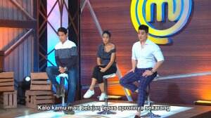 Chef Arnold Memaksa Peserta Membuka Apronnya – Audition 1