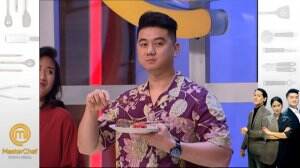 Chef Arnold Asik-asikan Makan Sate Jelang Pressure Test - Gallery 2