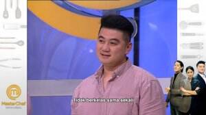 Chef Arnold Bilang Makanannya Tidak Berkelas Sama Sekali - TOP 4