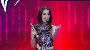 Bunga Citra Lestari sang Juri Idol yang sangat Multitalenta