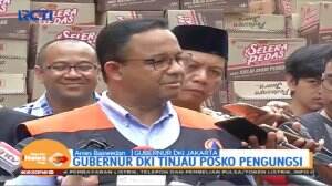 Anies Baswedan Tinjau Posko Pengungsi Bencana Banjir