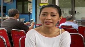 Karen Poroe Sedih Kehilangan Sang Anak