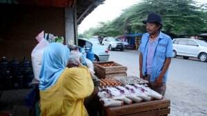 Mencari Telur Sampai Kebingungan Gitu Yah