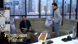 Samsul Terpaksa Terima Sogokan Faris - Perempuan Pilihan Eps. 7