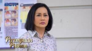 Mama Heran Melihat Arya Dengan Maya - Perempuan Pilihan Eps. 5