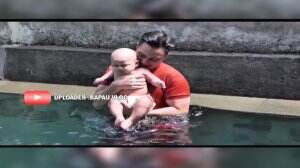 Kiano Diajari Berenang Sama Baim