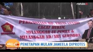 Aksi Protes Penetapan Mulan Jameela