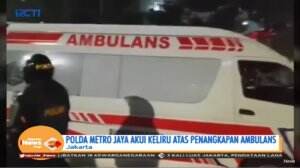Hoaks Ambulans Bawa Batu