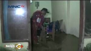 Banjir Bandang Membawa Ranting Dan Lumpur Di Magelang