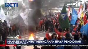 Mahasiswa Demo Tuntut Mendikbud Potong Biaya Penididkan