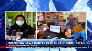 Kesulitan Daftar PPDB Online, Para Orangtua Datangi Sekolah