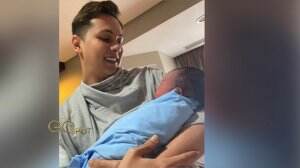 Ussy Sulistiawati Lahiran Anak ke-5