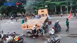Demo Tolak Rizieq Shihab Ricuh