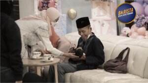 Keluarga Aurel Kompak, Keluarga Atta Terpecah - Belah