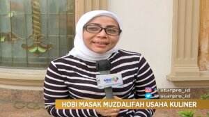 Muzdalifah Buka Usaha Kuliner
