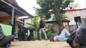 Keroyokan Banget Nih Mainnya? - Anak Jalanan A New Beginning Eps. 408-409