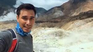 Selebriti Yang Hobi Menaklukkan Gunung