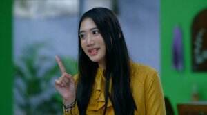 Mang Ule Berani Ngelawan Ceu Rita? - Dunia Terbalik Eps. 2402
