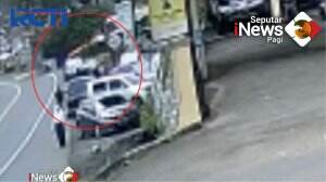 Cctv Rekam Mobil Tabrak 4 SIswi SMP