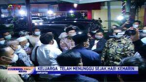 6 Jenazah Laskar FPI Di Bawa Ke Petamburan Untuk Di Sholatkan