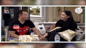 Vicky Dan Kalina Tebar Keromantisan Di Depan Publik