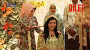 Prosesi Siraman Erina Gudono