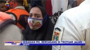 PKL Wanita Tanah Abang Ngamuk
