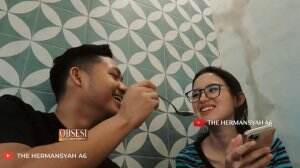 Azriel Ngapelin Sarah Ke Bali