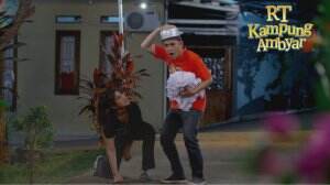 Bang Ucok Ketakutan! - RT Kampung Ambyar Eps. 25