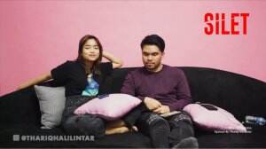 Romantisnya Thariq Dan Fuji Bermain Games Bersama