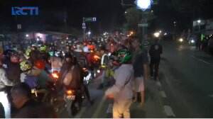 Pemudik Terobos Pos Penyekatan