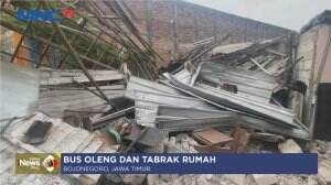 Bus Hantam Rumah Hingga Roboh