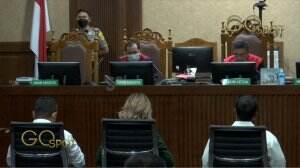 Nia Ramadhani Dan Ardi Bakrie Kembali Jalani Sidang Narkoba