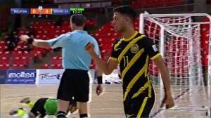 Tendangan Keras Menghujam Brunei