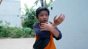 Pulung Menolong Orang Yang Sedang Kesusahan - Pulung Eps. 9