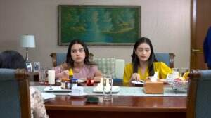 Ada Yang Salah Dengan Mel Dan Putri - Putri Untuk Pangeran Eps. 225