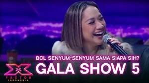 BCL Senyum-Senyum Sama Siapa Sih?